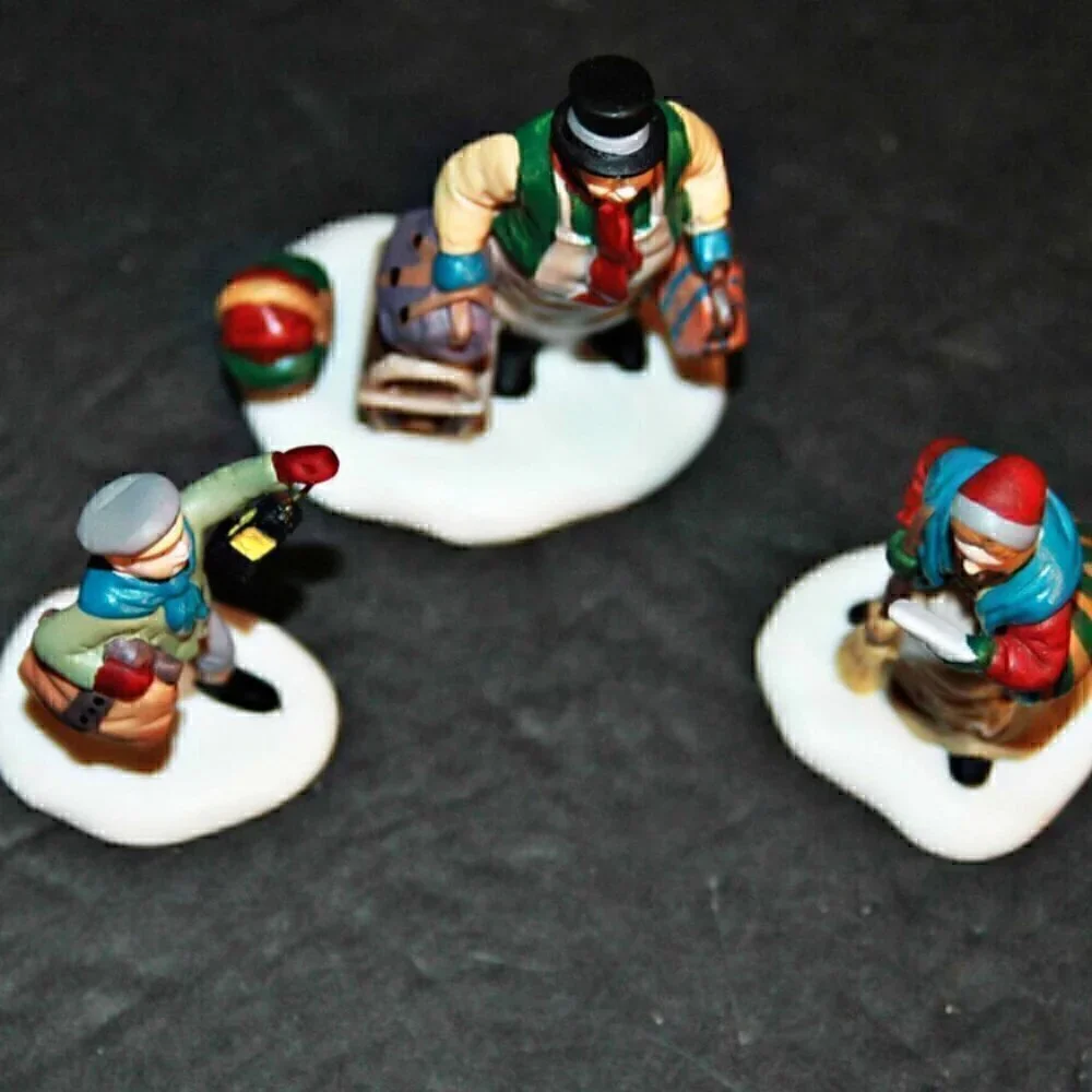 Department 56 Heritage Village Porcelain Collection Come Into The Inn